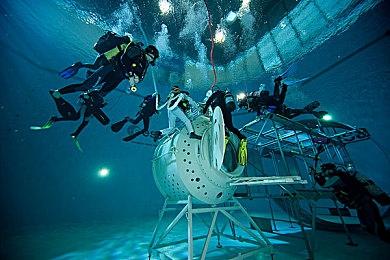 《死亡循环》全新更新推出 添加照片模式等